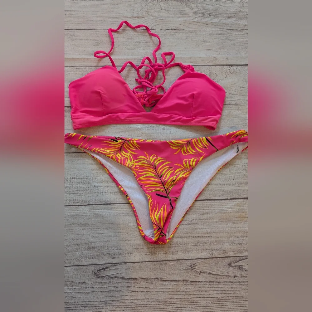Barbie hot pink bikini set. Size XL - Picture 1 of 8